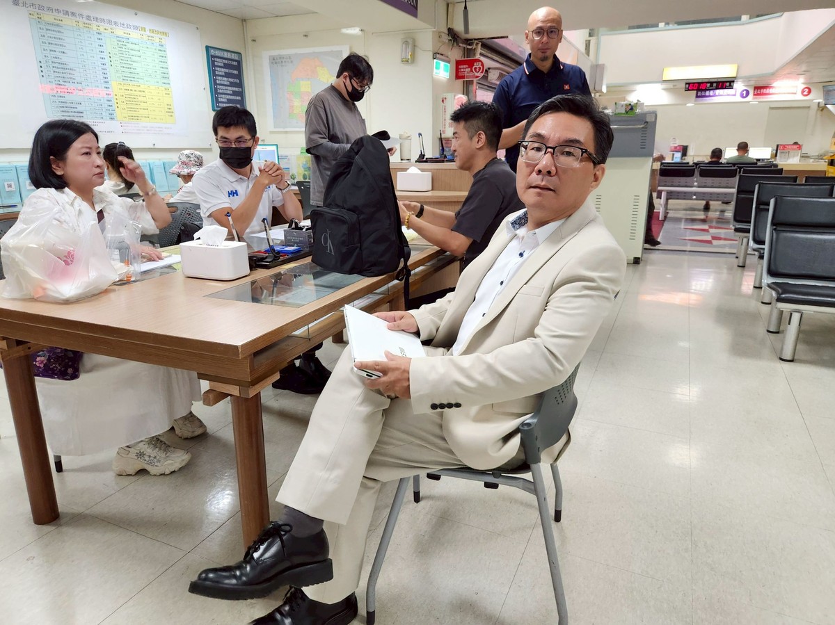 租金漲房價跌,台北年輕族群到底該買還是租? | M傳媒